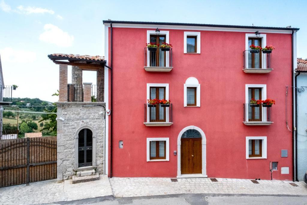 Il Mascherone Sepino Esterno foto