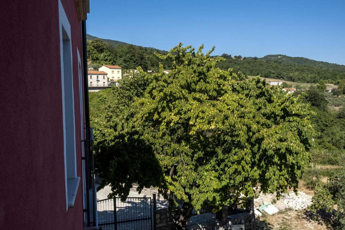 Il Mascherone Sepino Esterno foto