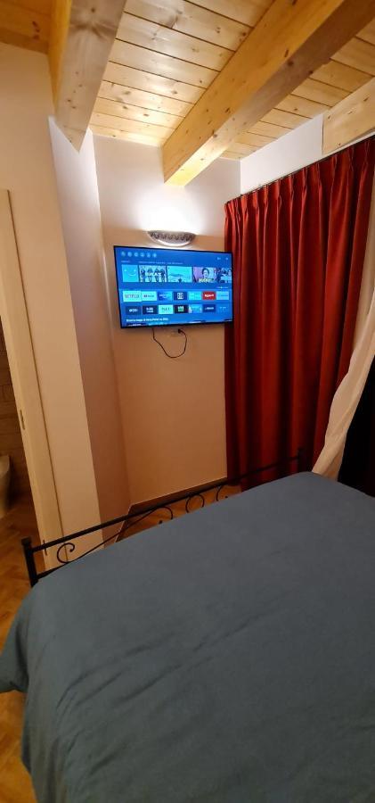 Il Mascherone Sepino Esterno foto